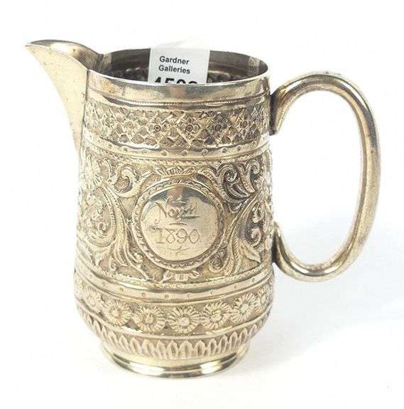 VICTORIAN SILVER CREAMER