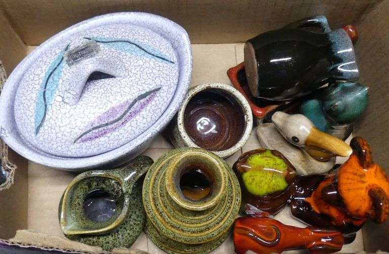 POTTERY/CERAMICS