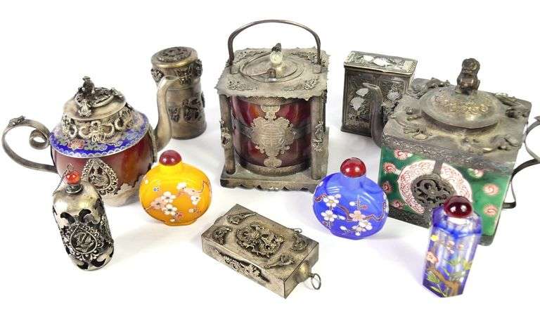 DECORATIVE ARTS FEATURING ASIAN COLLECTIBLES & ARTIFACTS