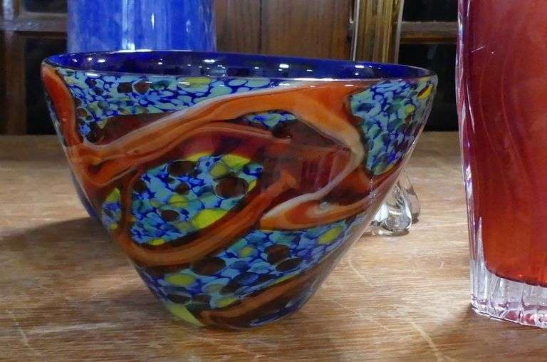 6 VASES