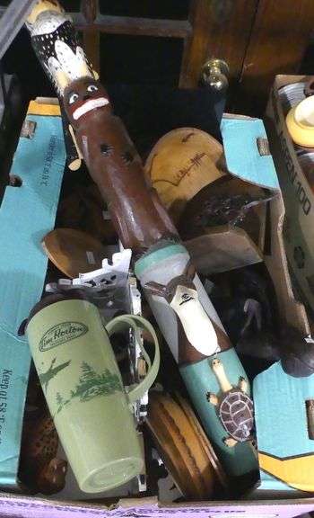 WOODEN ITEMS