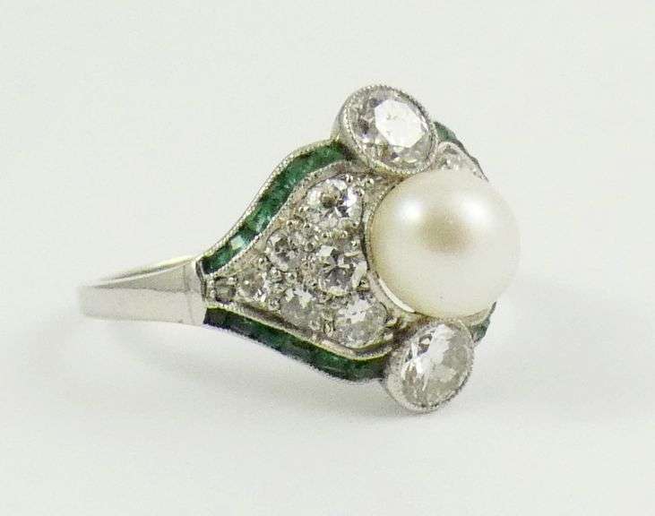 LADIES' EDWARDIAN RING