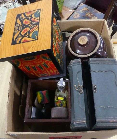 BOXES, POT
