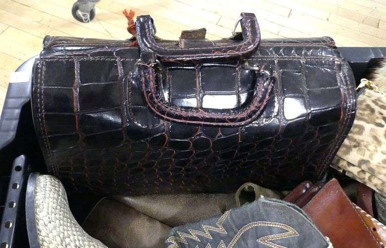 CLOTHING, HOLSTER & MORE