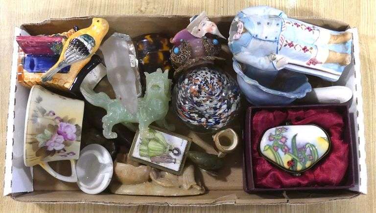 BOX LOT