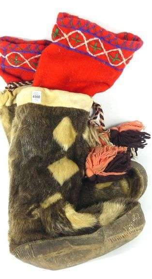PAIR MUKLUKS