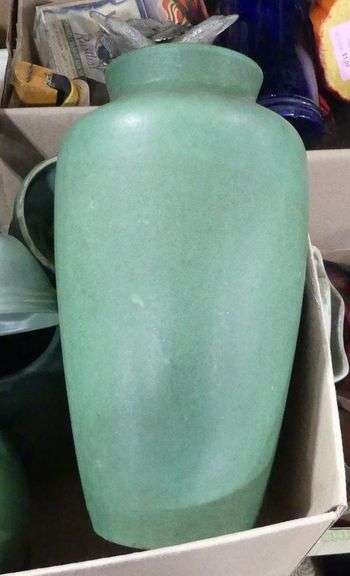 GREEN POTTERY