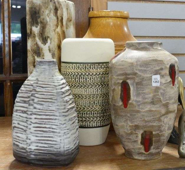5 MCM VASES