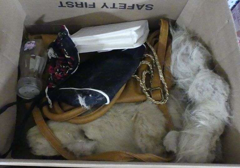 PURSES & BAGS