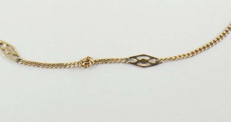 GOLD CHAIN