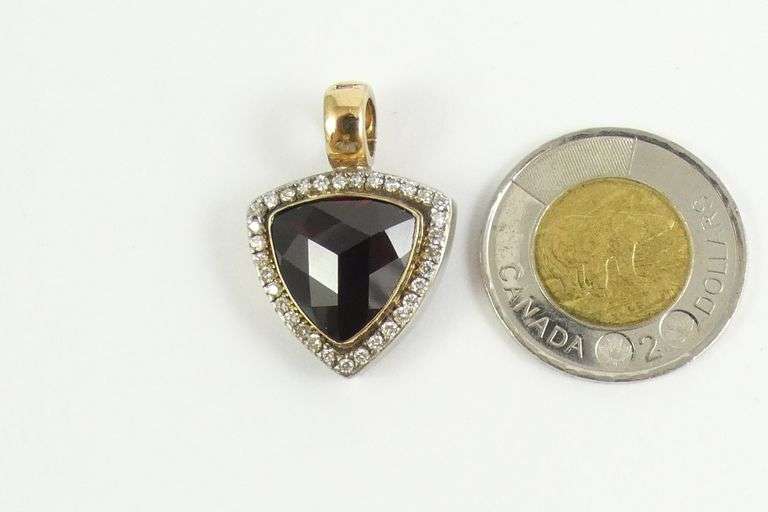 DESIGNER PENDANT