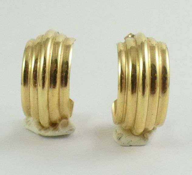 GOLD EARRINGS