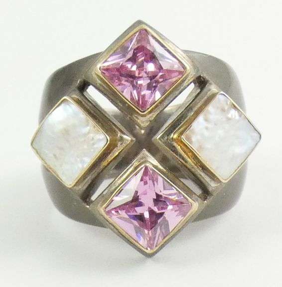 DESIGNER SILVER RING
