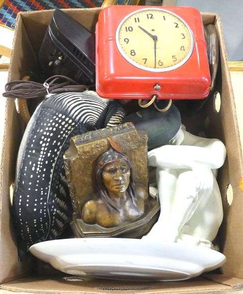 BOX LOT