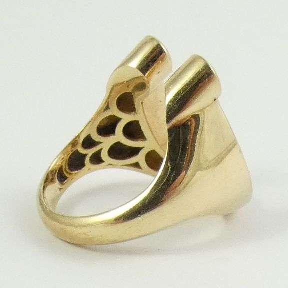 MEN'S CUSTOM MADE "HORSESHOE" RING