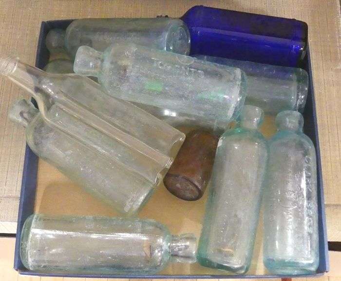 ANTIQUE BOTTLES