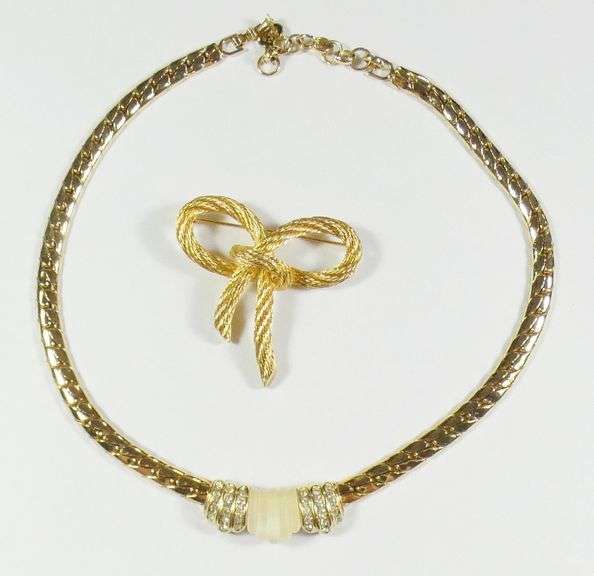 CHRISTIAN DIOR NECKLACE & BROOCH