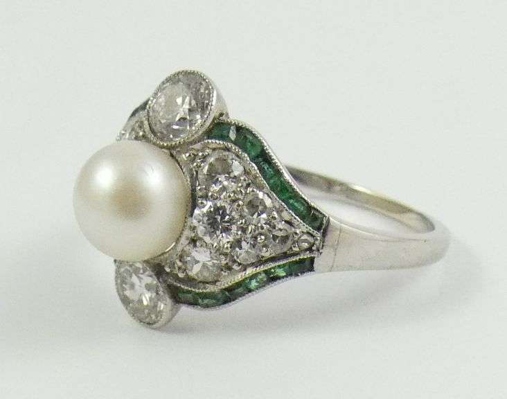 LADIES' EDWARDIAN RING