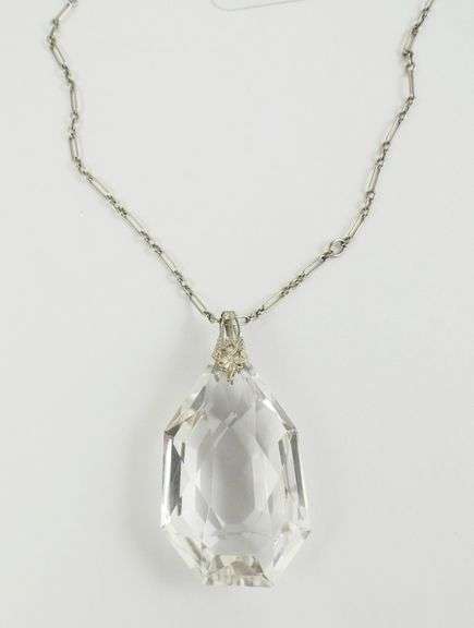 EDWARDIAN QUARTZ PENDANT NECKLACE