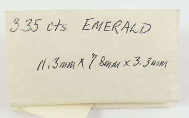 LOOSE EMERALD GEMSTONE