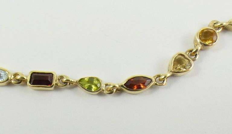 GEMSTONE NECKLACE
