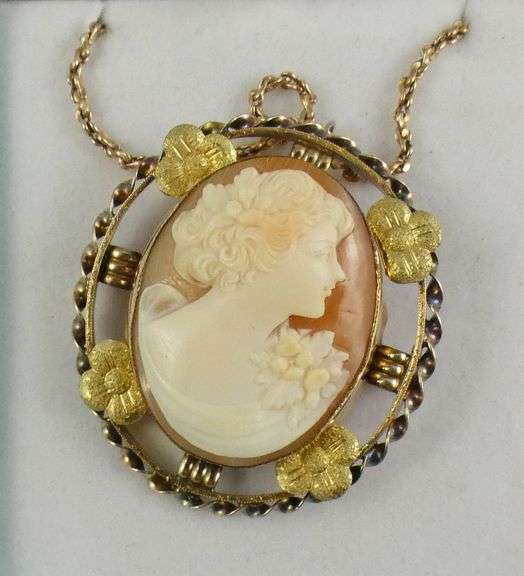 CAMEO PENDANT/BROOCH
