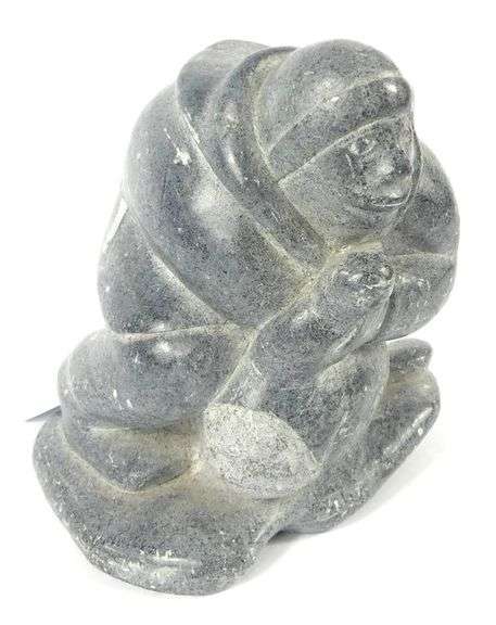 INUIT SOAPSTONE CARVING