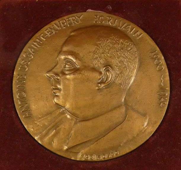 CASED FRENCH BRONZE MEDALLION