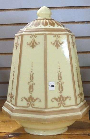LIGHT FIXTURE GLOBE