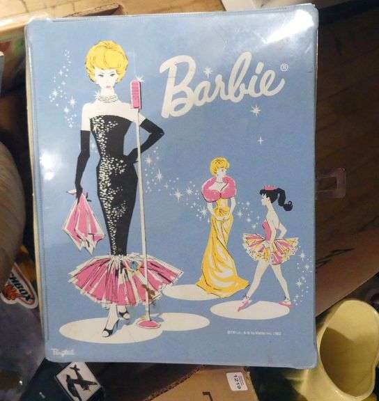 DOLLS & TOYS