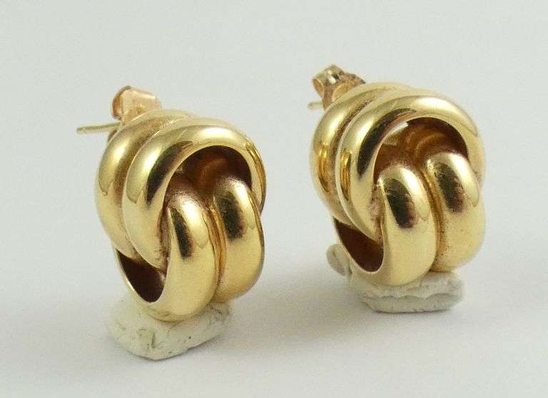GOLD EARRINGS