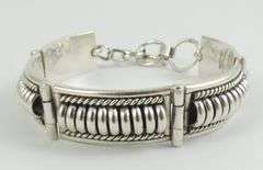 BRACELET & RING