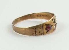 ANTIQUE RING