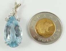 AQUAMARINE & DIAMOND PENDANT