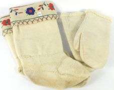 INUIT DUFFLE SOCKS & GLOVES
