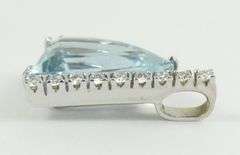 ELEGANT AQUAMARINE & DIAMOND PENDANT