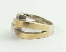 ART MODERN DESIGN RING