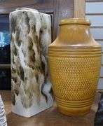 5 MCM VASES