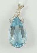 AQUAMARINE & DIAMOND PENDANT