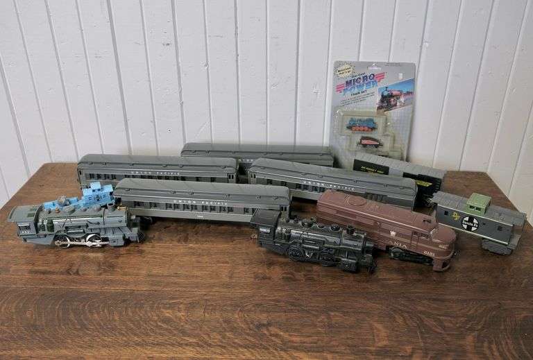 VINTAGE TRAINS