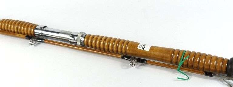 SPLIT BAMBOO FISHING ROD