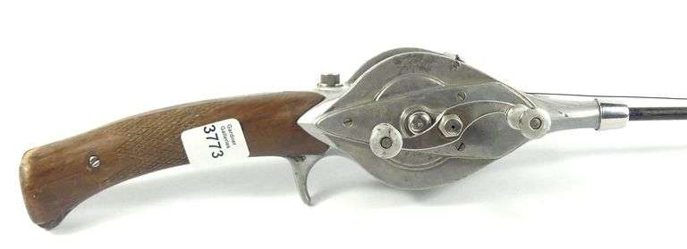 HURD SUPER CASTER ROD & REEL