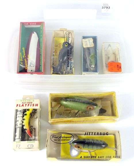 VINTAGE FISHING LURES