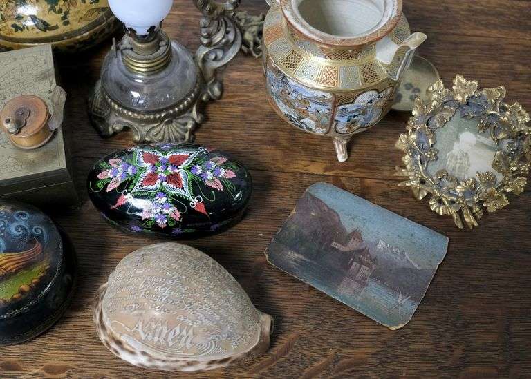 VAPO LAMP, CHINESE BOX, MINIATURE PAINTING