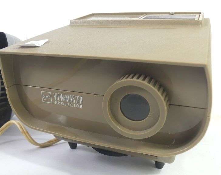 PROJECTORS & CAMERA
