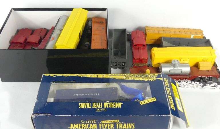 AMERICAN FLYER TRAINS