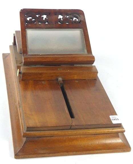 19TH CENTURY STEREOSCOPIC VIEWER