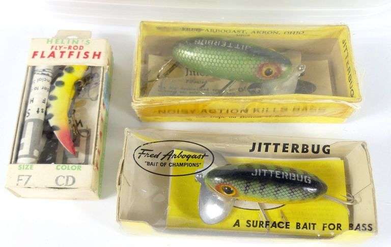 VINTAGE FISHING LURES