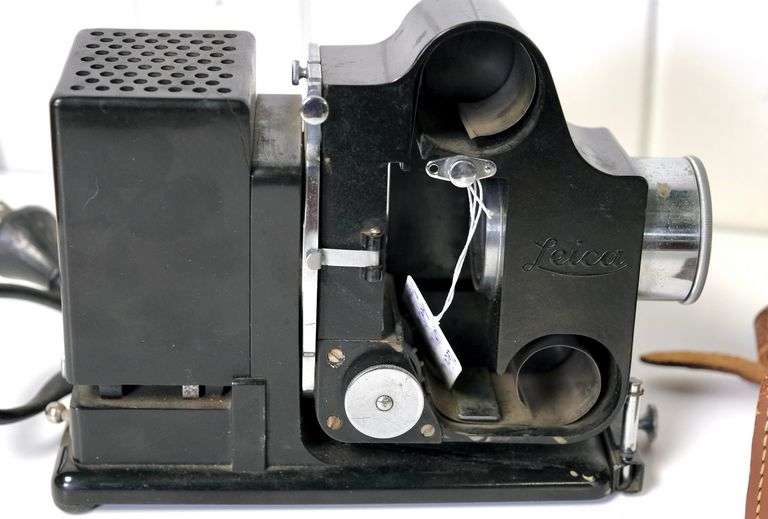 LEICA PROJECTOR AND BAUER MOVIE CAMERA