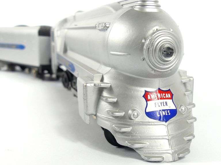 AMERICAN FLYER "SILVER BULLET" LOCOMOTIVE